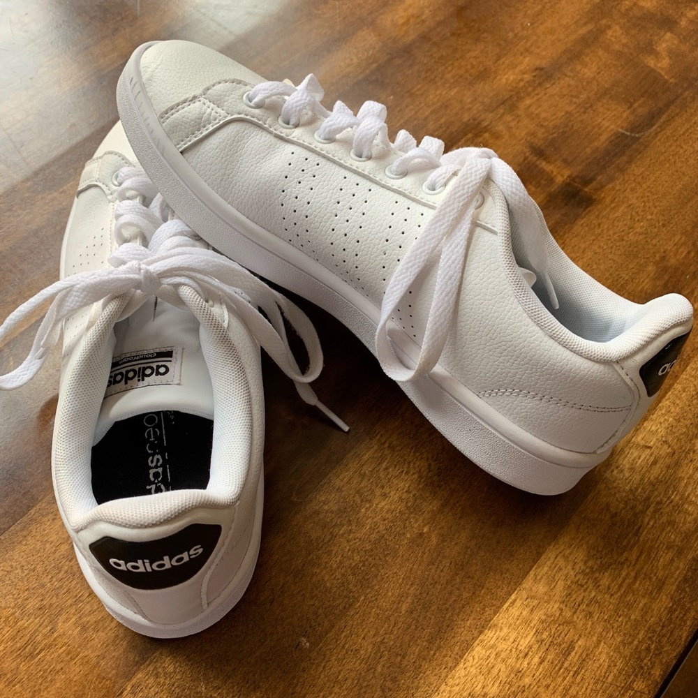 Adidas tennis shoes